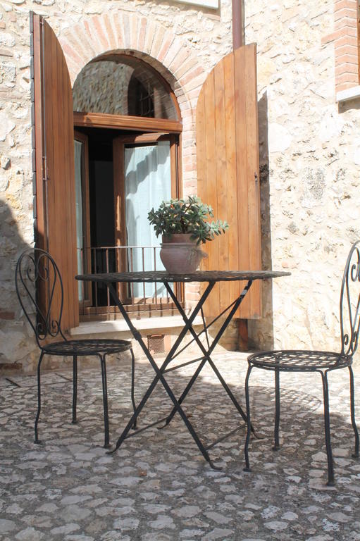 Agriturismo Poggio Della Rosa Amelia Buitenkant foto