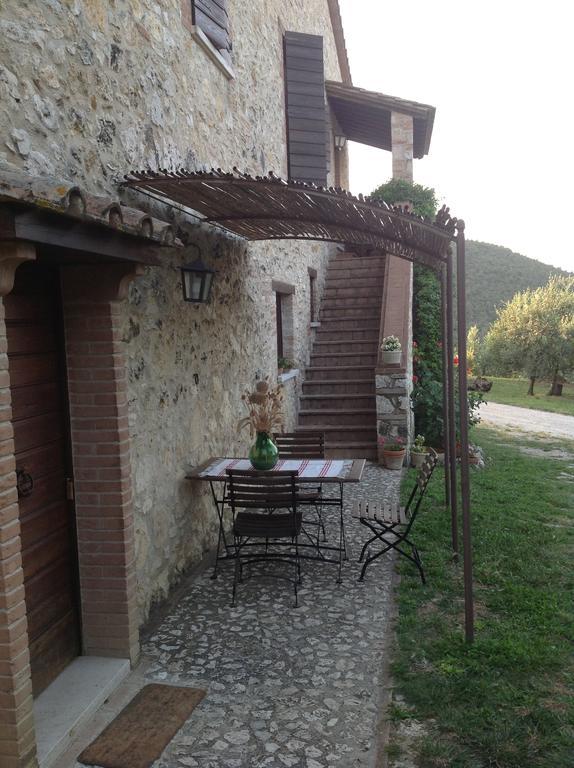 Agriturismo Poggio Della Rosa Amelia Buitenkant foto